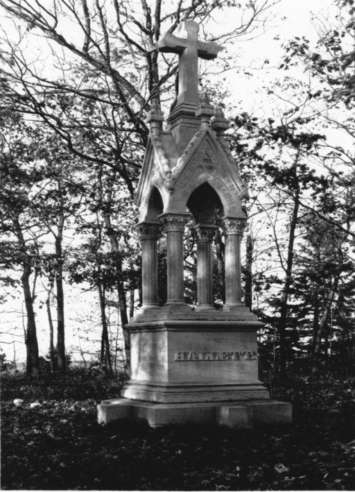 img-hallet_monument.jpg img-hallet_monument.jpg
