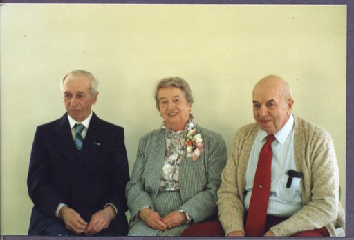 img-howardramonaspencer.1989.2.jpg img-howardramonaspencer.1989.2.jpg