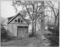 img-knapp_boat_house.jpg img-knapp_boat_house.jpg