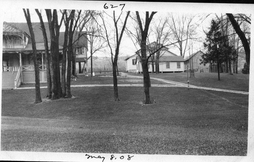 img-the_elms_house.12.jpg img-the_elms_house.12.jpg