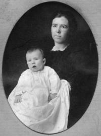 img-unidentified_woman_and_baby.jpg img-unidentified_woman_and_baby.jpg